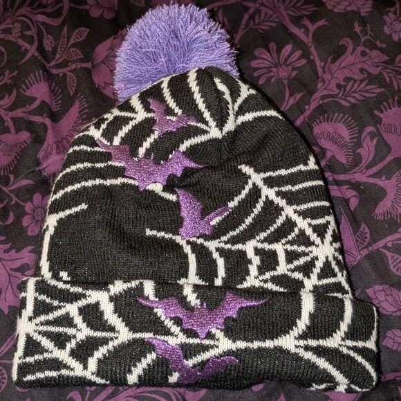 Too Fast Glitter Bats Spider Web Pom Pom Beanie - Picture 2 of 4
